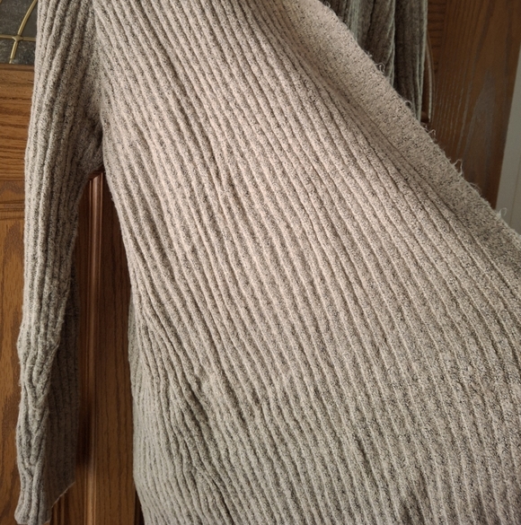 Fashion Nova Ribbed Hooded Cardigan in Taupe - Picture 4 of 6